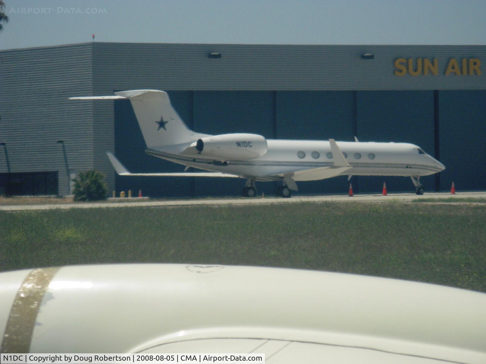 N1DC, 2001 Gulfstream Aerospace G-V C/N 651, 2001 Gulfstream Aerospace GULFSTREAM V, two Rolls Royce BR710-48 Turbofans 14,750 lb thrust each, at SUN AIR JETS
