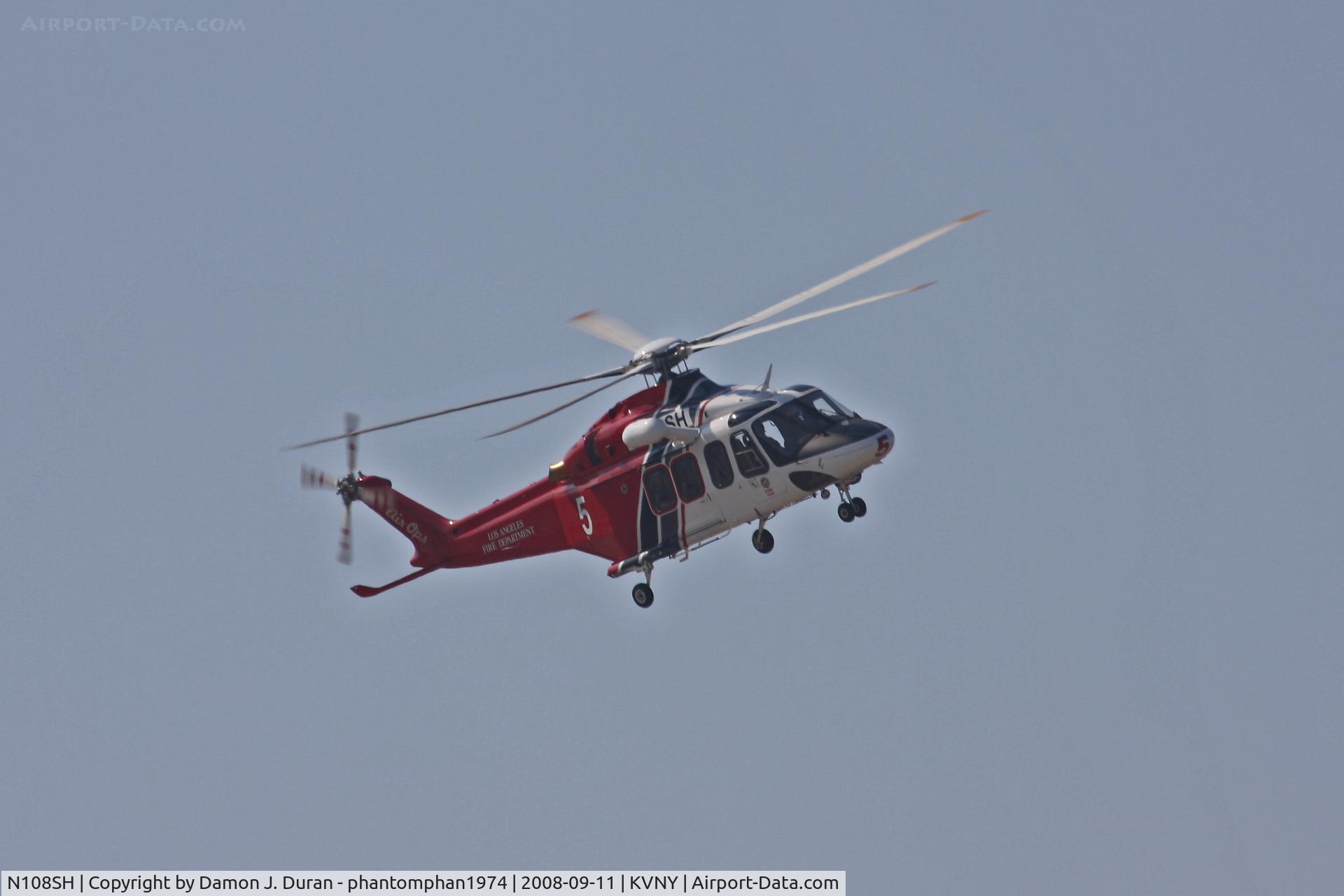 N108SH, 1981 Aérospatiale AS-350D AStar Mk3 C/N 1380, LAFD newest helo landing at air ops