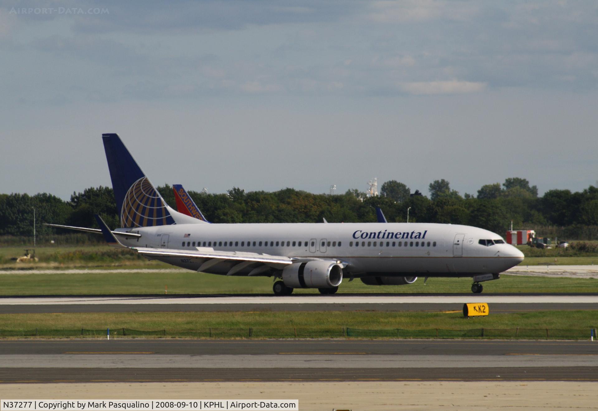 N37277, 2002 Boeing 737-824 C/N 31595, Boeing 737-800