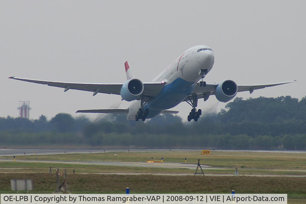 OE-LPB, 1998 Boeing 777-2Z9/ER C/N 28699, Austrian Airlines Boeing 777-200