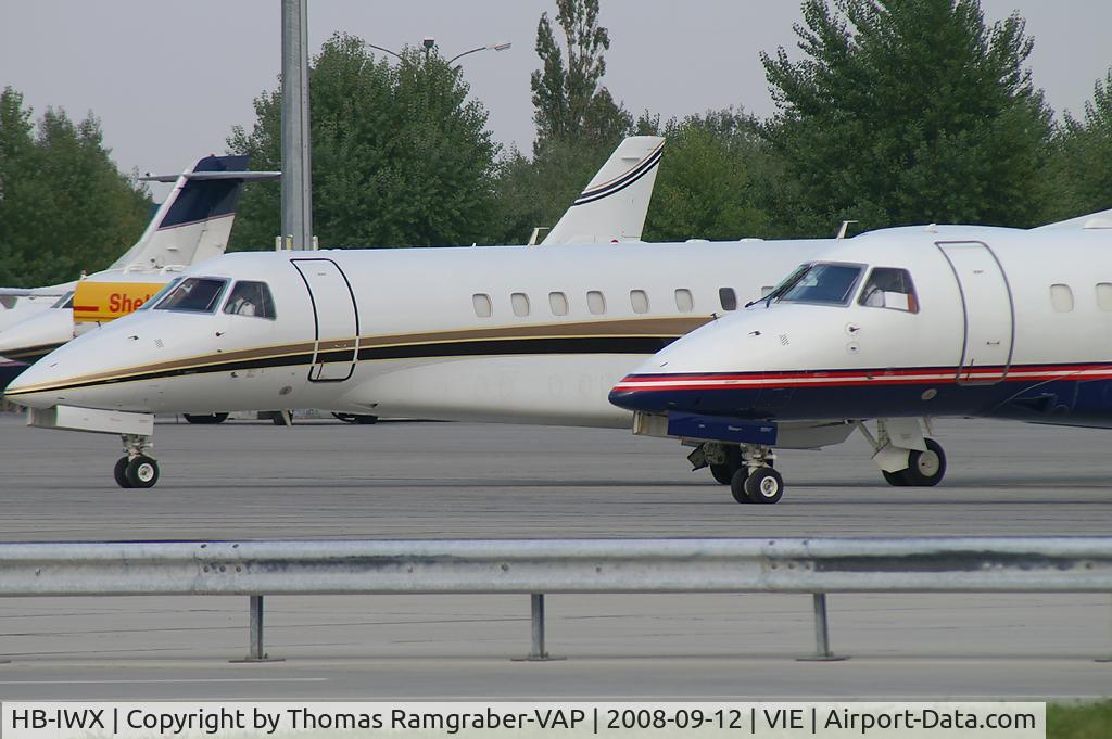 HB-IWX, 2004 Embraer EMB-135BJ Legacy 600 C/N 14500841, Cirrus Swiss Eagle Embraer 135