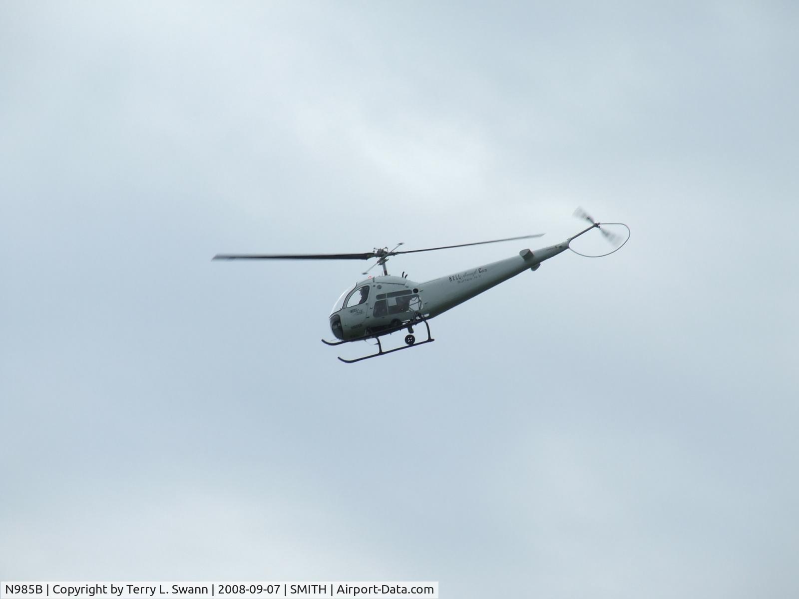 N985B, 1956 Bell 47H-1 C/N 1362, Departing Fly-In Breakfast at Smith Field.