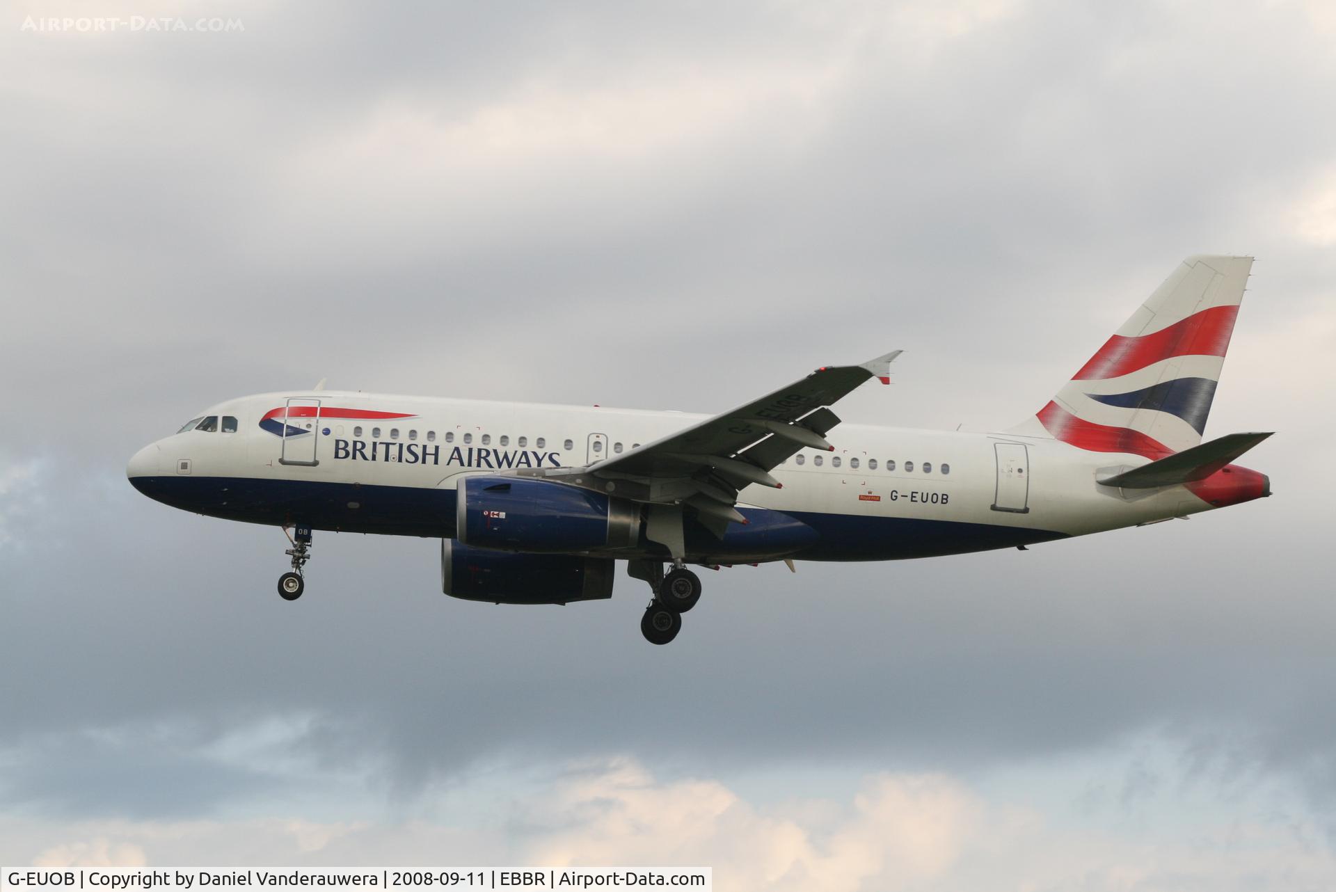 G-EUOB, 2001 Airbus A319-131 C/N 1529, arrival of flight BA388 to rwy 25L