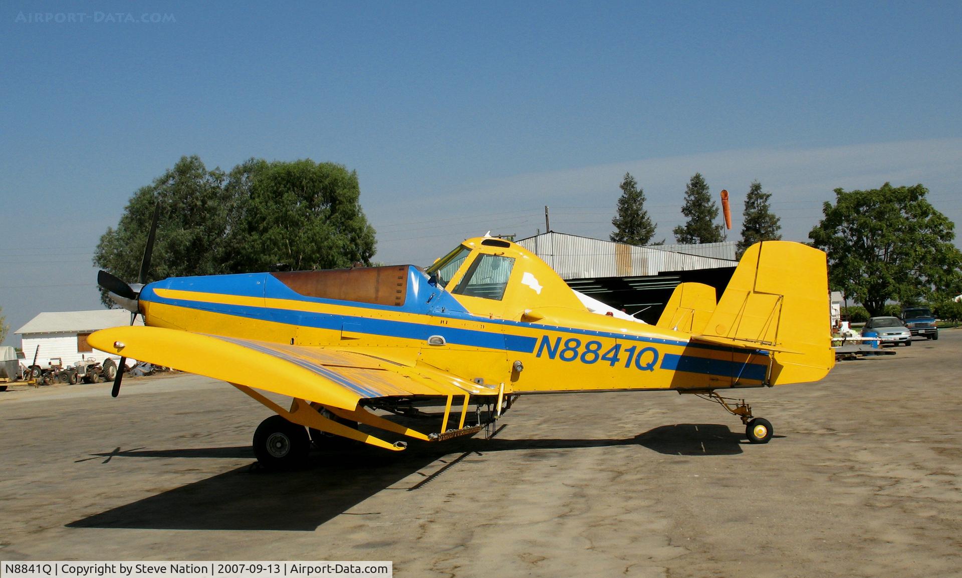 N8841Q, 1972 Aero Commander S2R C/N 1671R, Turnine-powered 1972 Aero Commander S2R of Earlimart Dusters (rigged as sprayer) @ Earlimart, CA