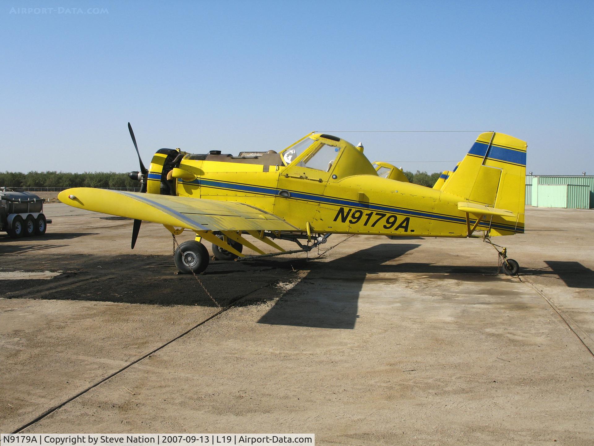 N9179A, 1993 Air Tractor Inc AT-401 C/N 401-0904, Tri-Star Agrinautics 1993 Air Tractor Inc AT-401 rigged as sprayer @ Wasco, CA