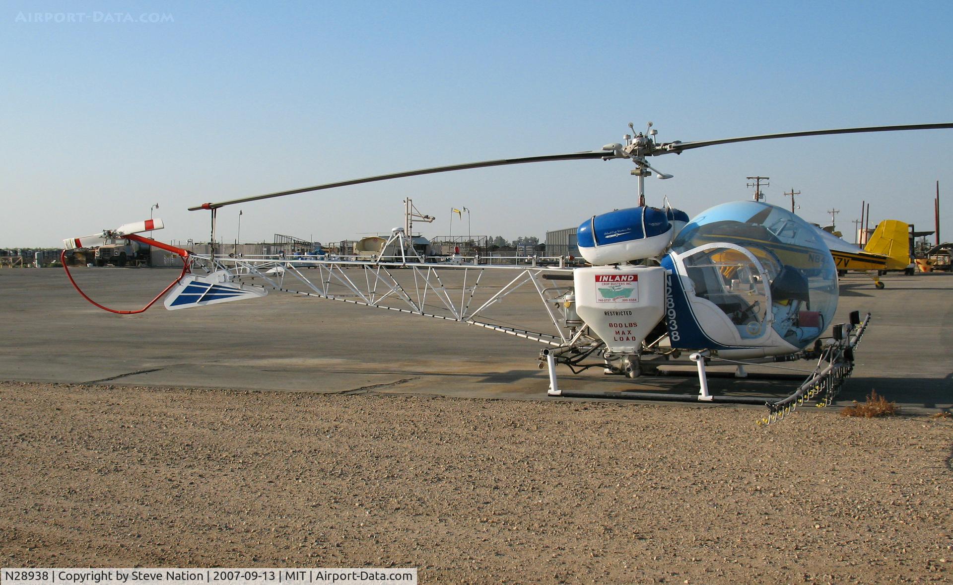 N28938, 1970 Bell 47G-4A C/N 7728, Inland Crop Dusters 1970 Bell 47G-4A as sprayer and in non-standard colors @ Shafter, CA