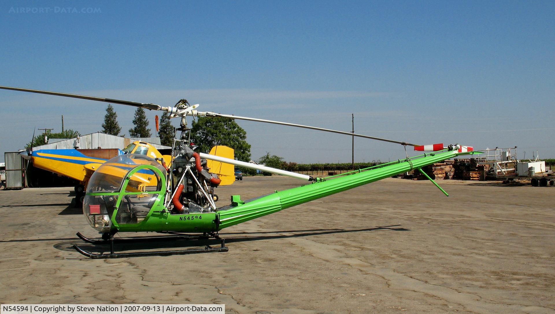 N54594, 1957 Hiller UH-12C C/N 873, Earlimart Crop Dusters 1957 Hiller UH-12C as sprayer @ Earlimart, CA