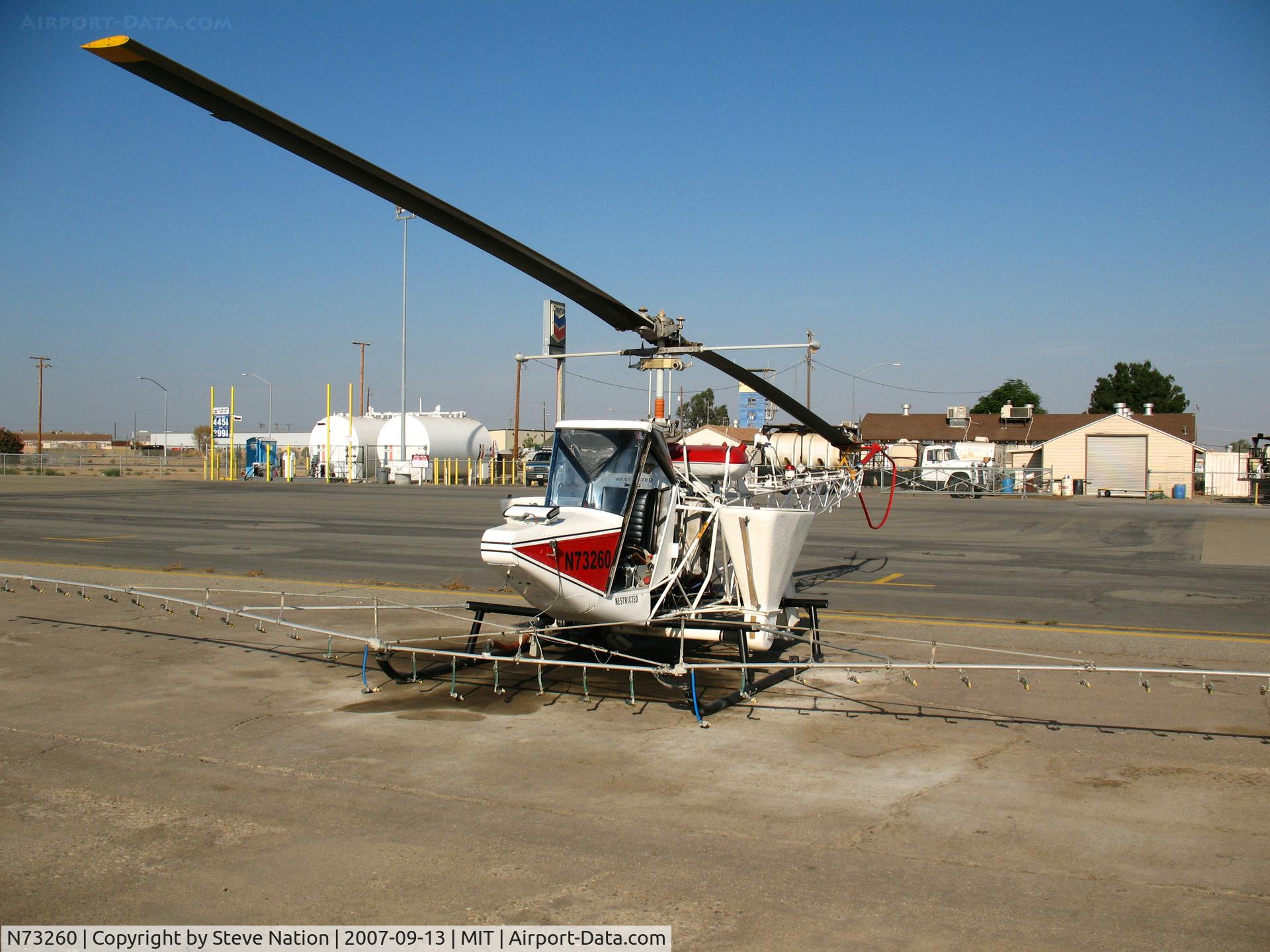 N73260, 1962 Bell 47G-2A C/N 2725, G.K. Lewis Co. 1978 Continental Copters Inc. TOMCAT MK5A (Bell 47G) as sprayer @ Shafter, CA