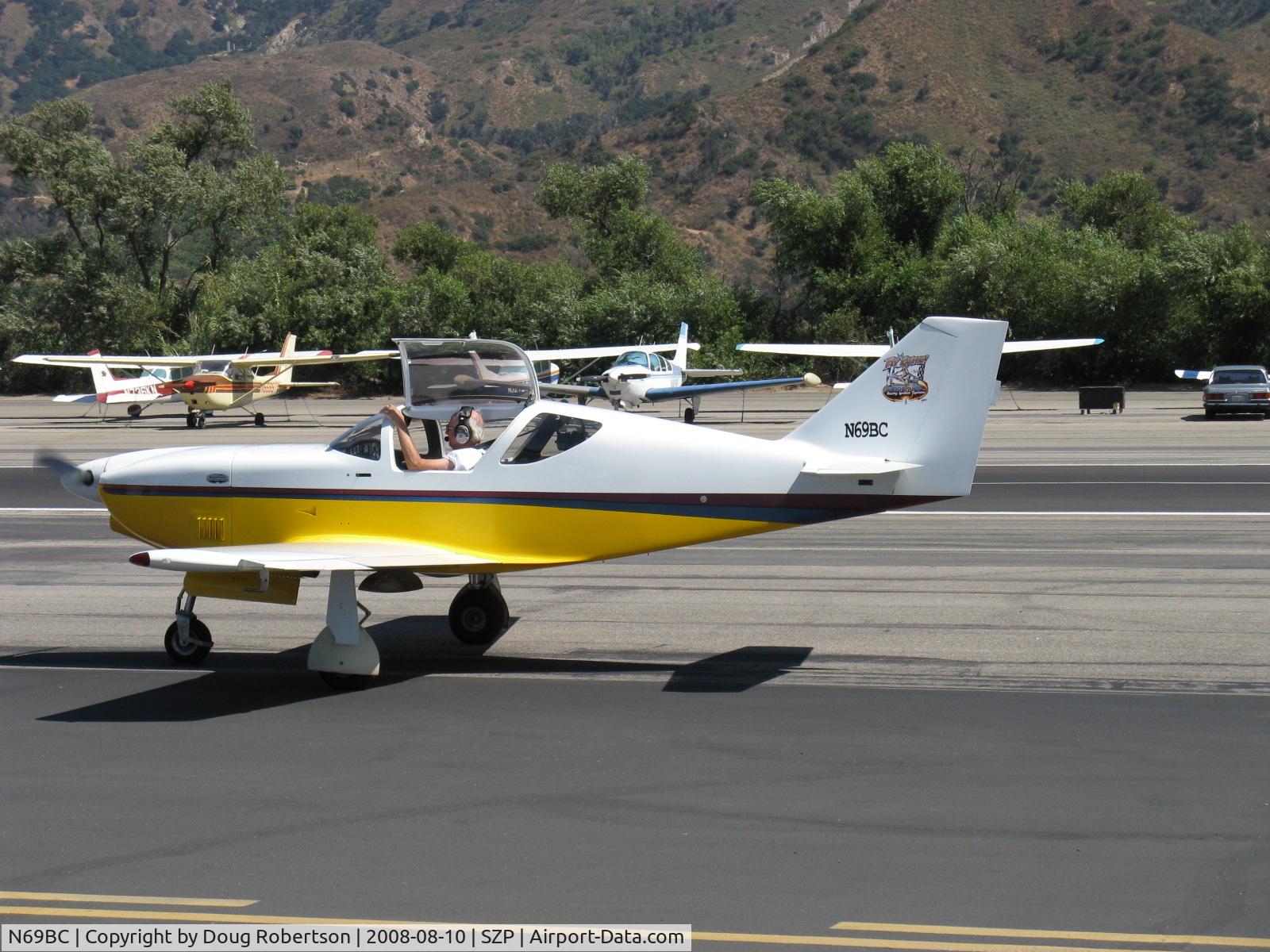 N69BC, 1987 Stoddard-Hamilton Glasair SHA C/N 567R, 1987 Bingham SHA-GLASAIR, Lycoming IO-320, taxi