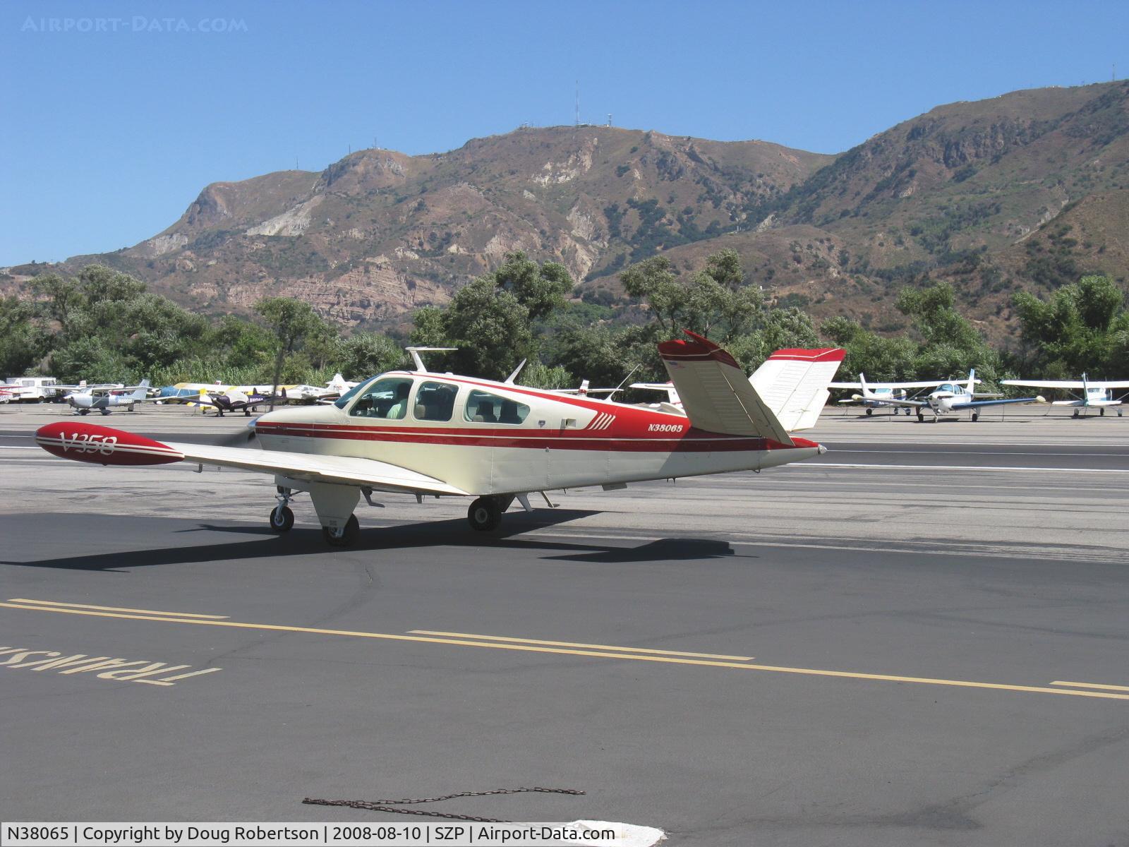 N38065, 1980 Beech V35B Bonanza C/N D-10361, 1980 Beech V35B BONANZA, Continental IO-520-B 285 Hp, taxi