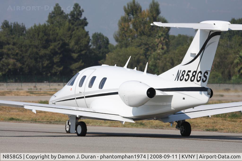 N858GS, 2007 Eclipse Aviation Corp EA500 C/N 000039, Taken at VNY