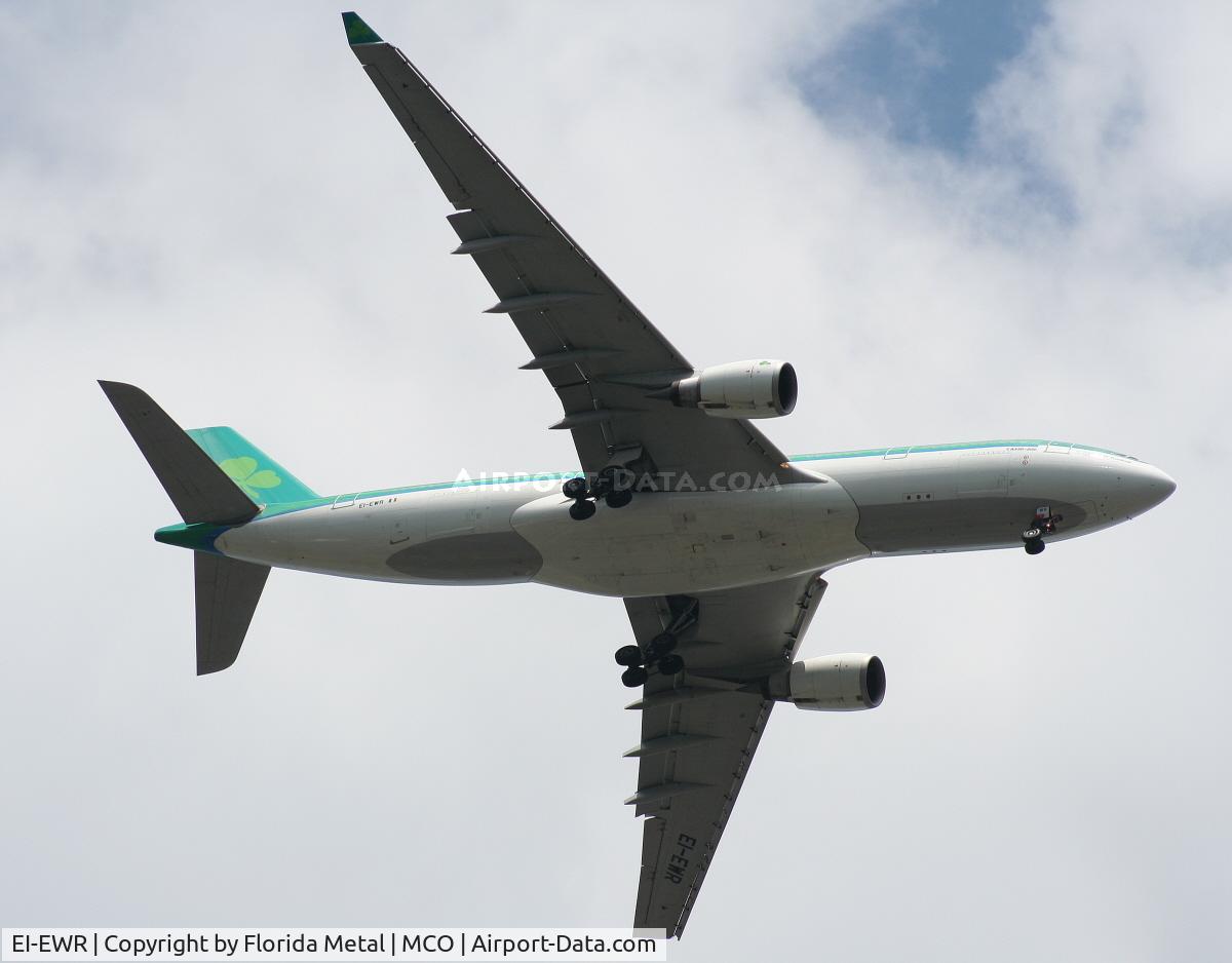 EI-EWR, 2000 Airbus A330-202 C/N 330, Aer Lingus A330-200 arriving from DUB
