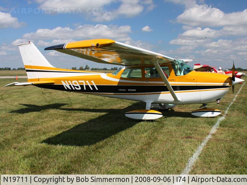 N19711, 1972 Cessna 172L C/N 17260692, MERFI Fly-in - Urbana, Ohio