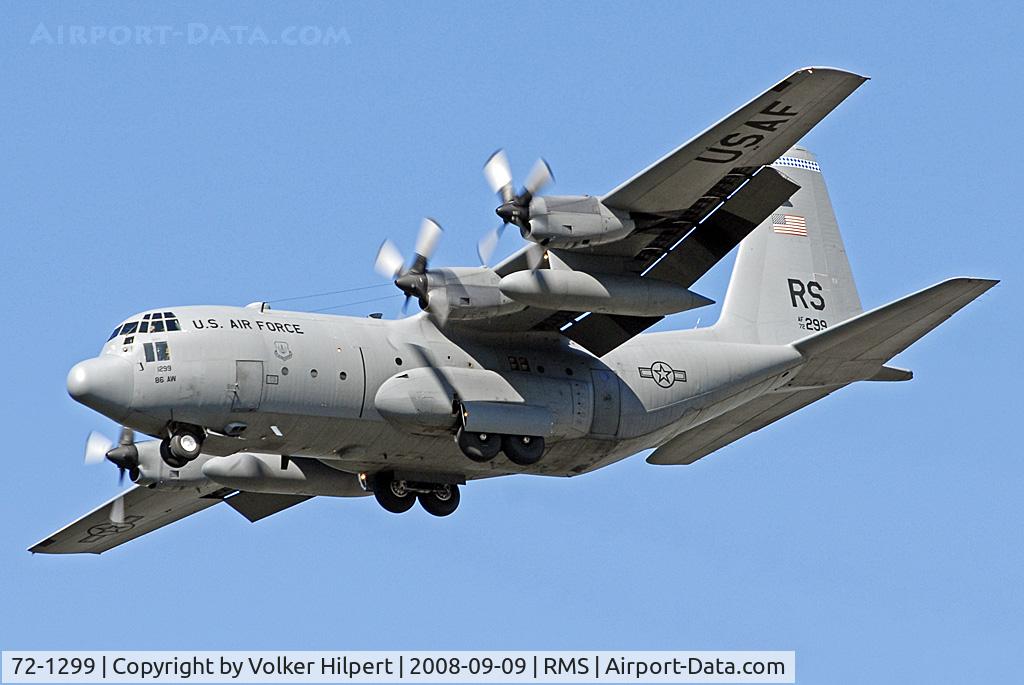 72-1299, 1972 Lockheed C-130E Hercules C/N 382-4527, on final at RMS