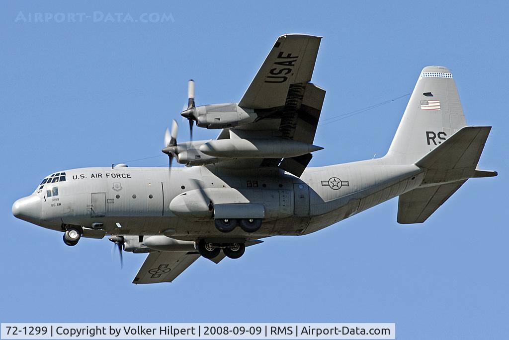 72-1299, 1972 Lockheed C-130E Hercules C/N 382-4527, on final at RMS