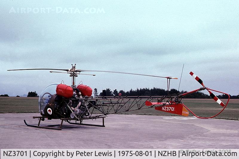 NZ3701, 1965 Bell 47G-3B-1 Sioux C/N 6514, RNZAF