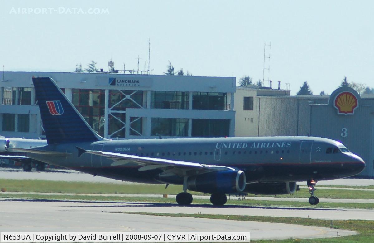 N653UA, 1992 Boeing 767-322 C/N 25391, United Airlines - Taking Off