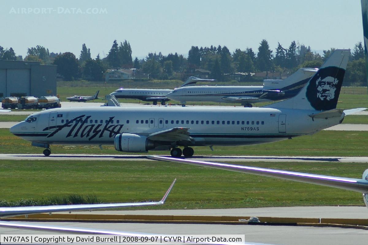 N767AS, 1992 Boeing 737-490 C/N 27081, Alaska - Taxiing