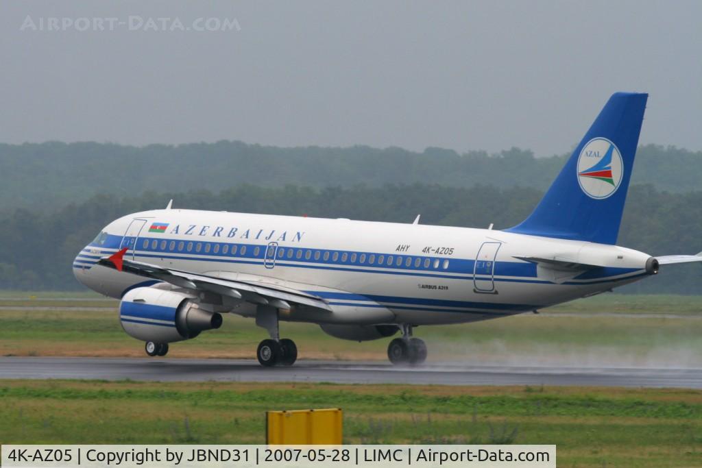 4K-AZ05, 2006 Airbus A319-111 C/N 2788, A319-111