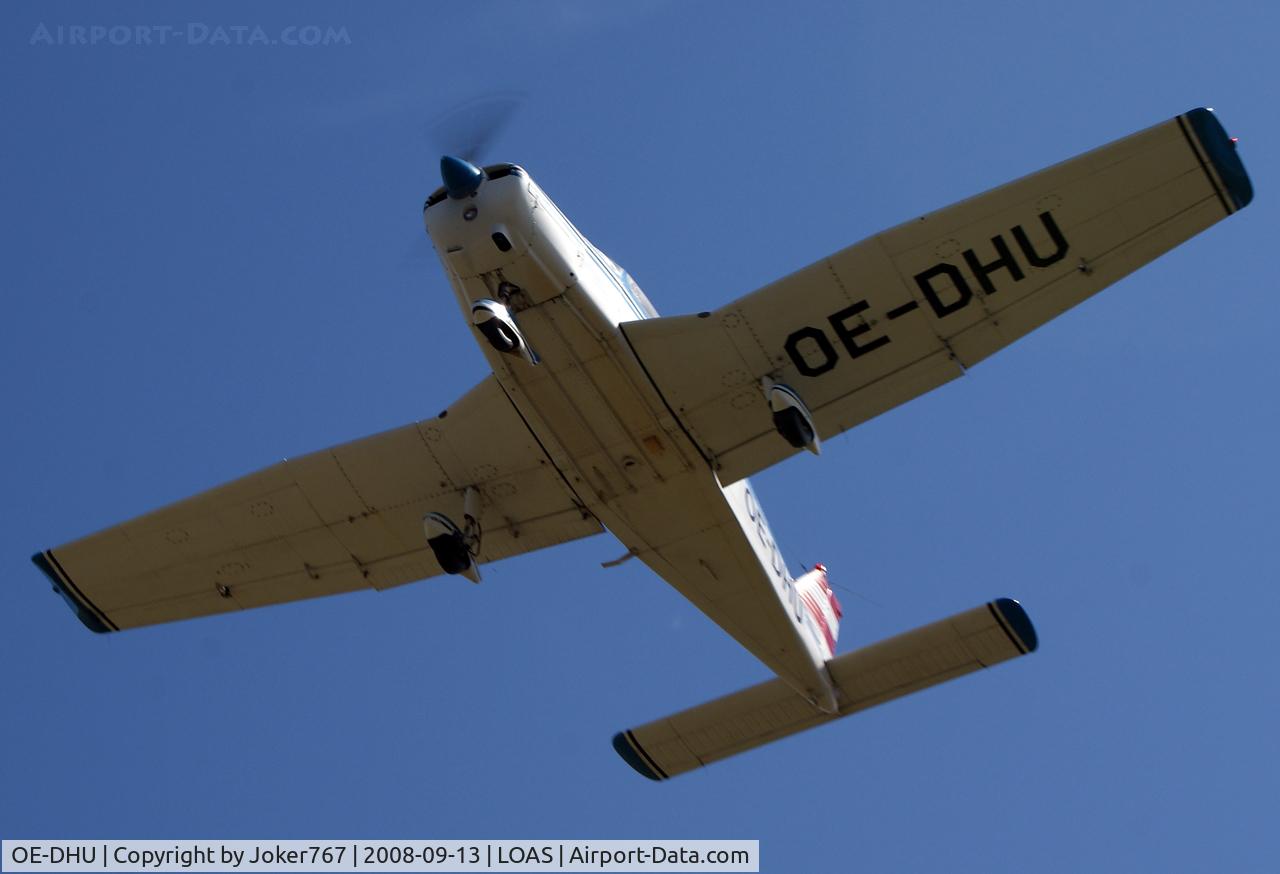 OE-DHU, Piper PA-28-151 C/N 28-7415449, Segelfliegergruppe Spitzerberg Piper PA-28-151 Warrior