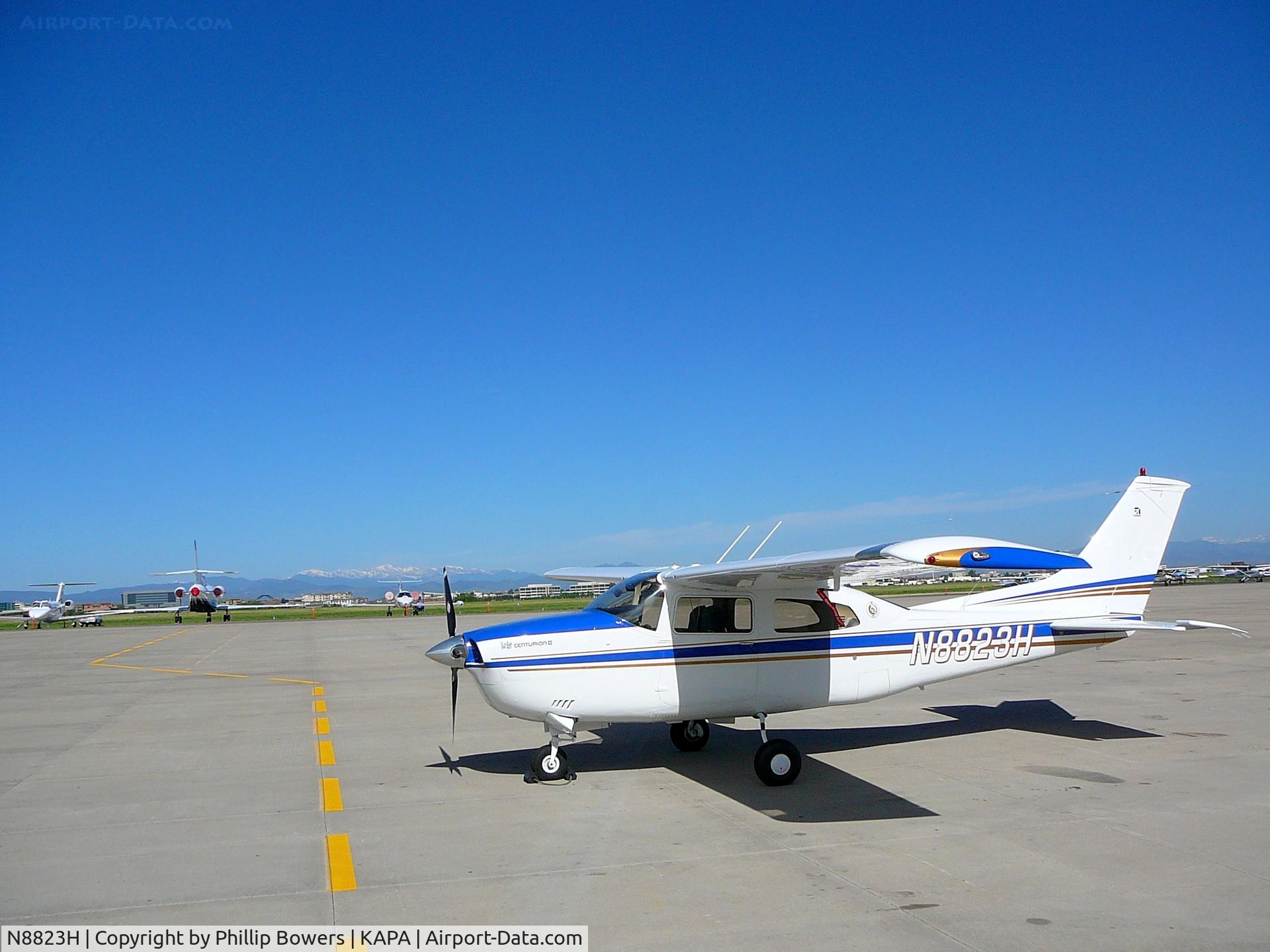 N8823H, 1970 Cessna T210K Turbo Centurion C/N 21059314, Centinnial Airport (KAPA) Centennial, Colorado