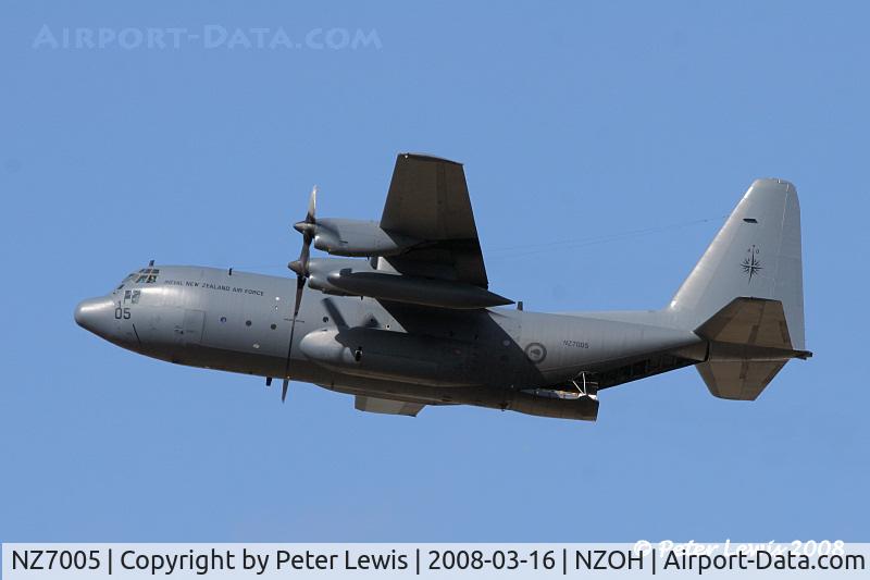 NZ7005, 1969 Lockheed C-130H Hercules C/N 382-4313, RNZAF