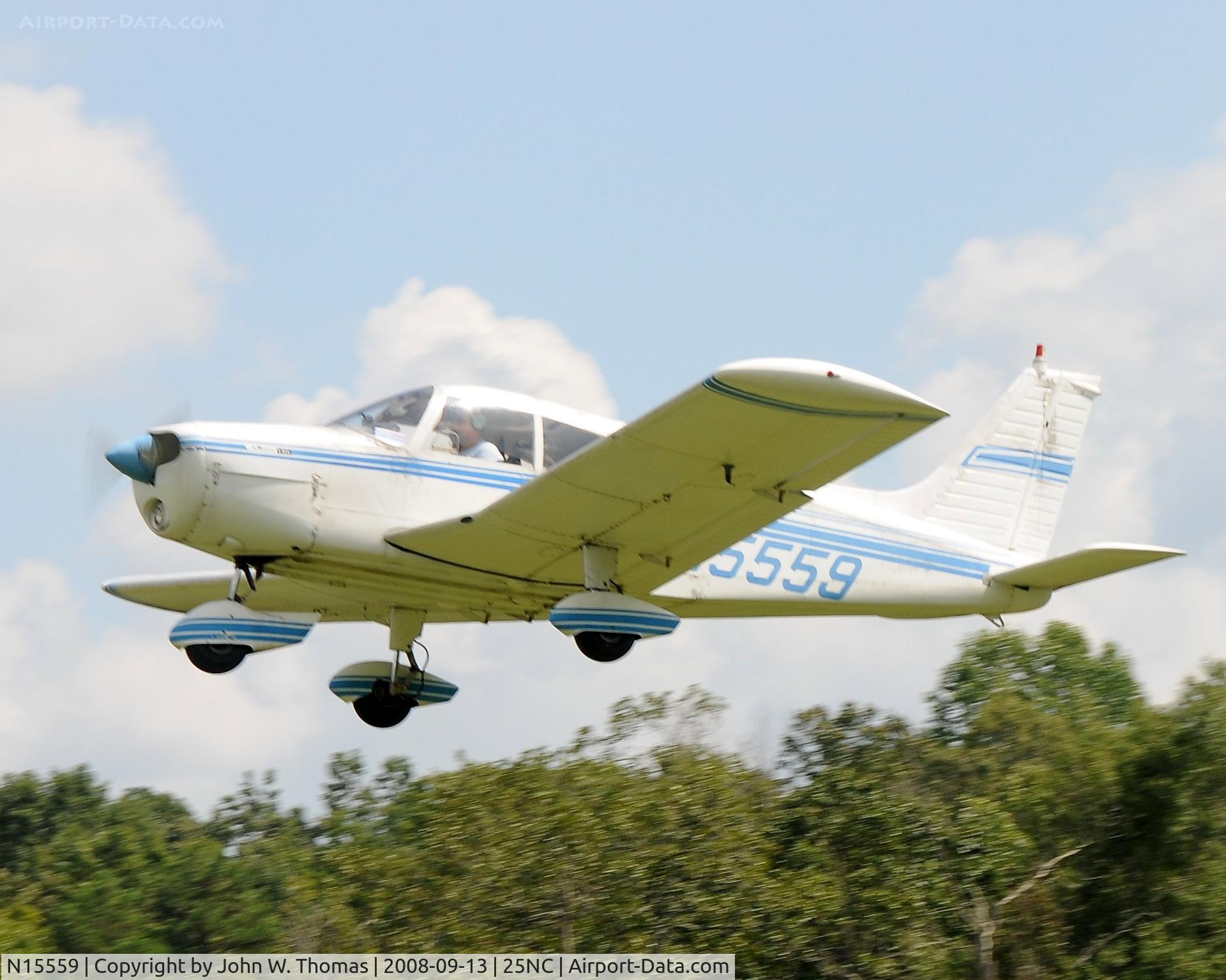 N15559, 1972 Piper PA-28-140 C/N 28-7325098, Smith's Fly-In