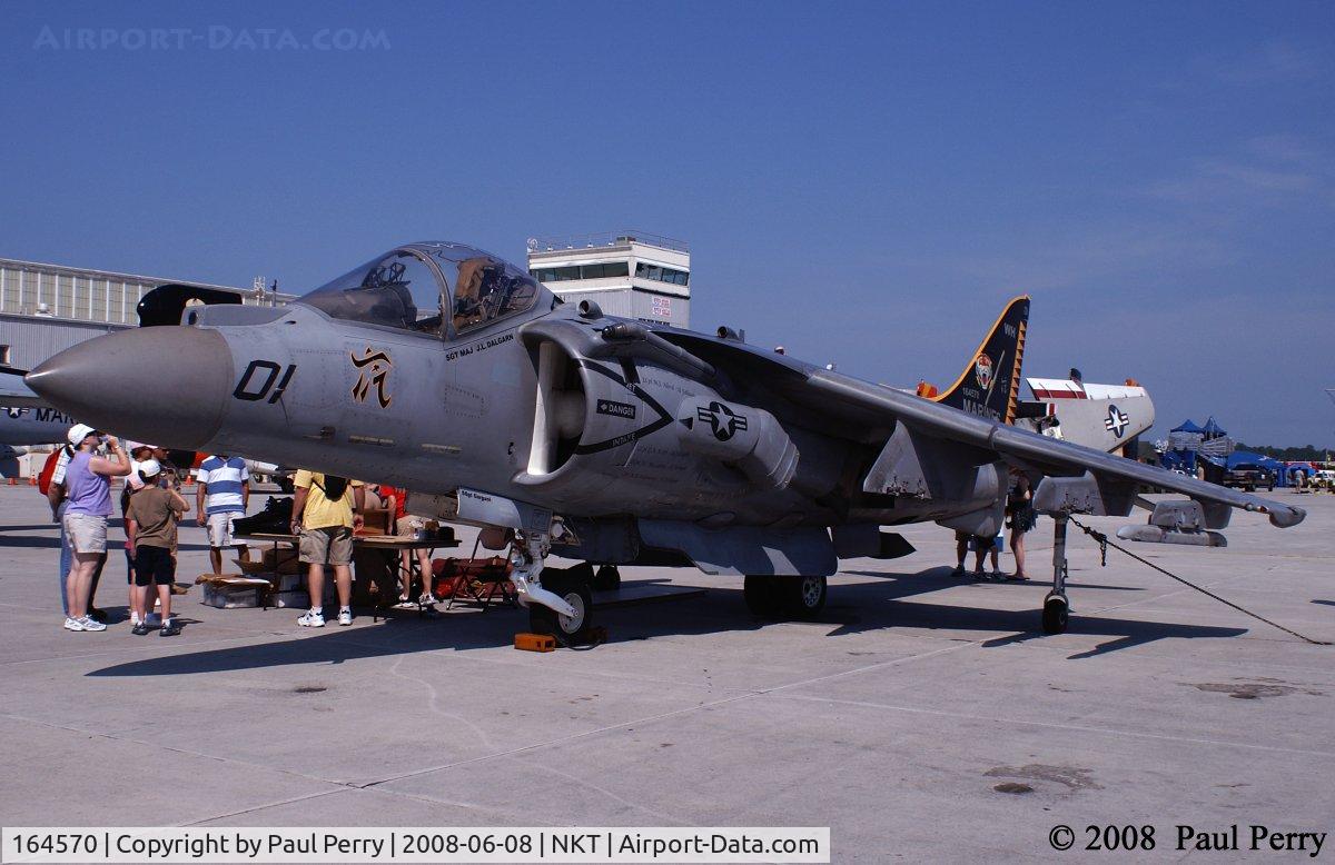 164570, McDonnell Douglas AV-8B+ Harrier II C/N 255, The line bird, all decked out