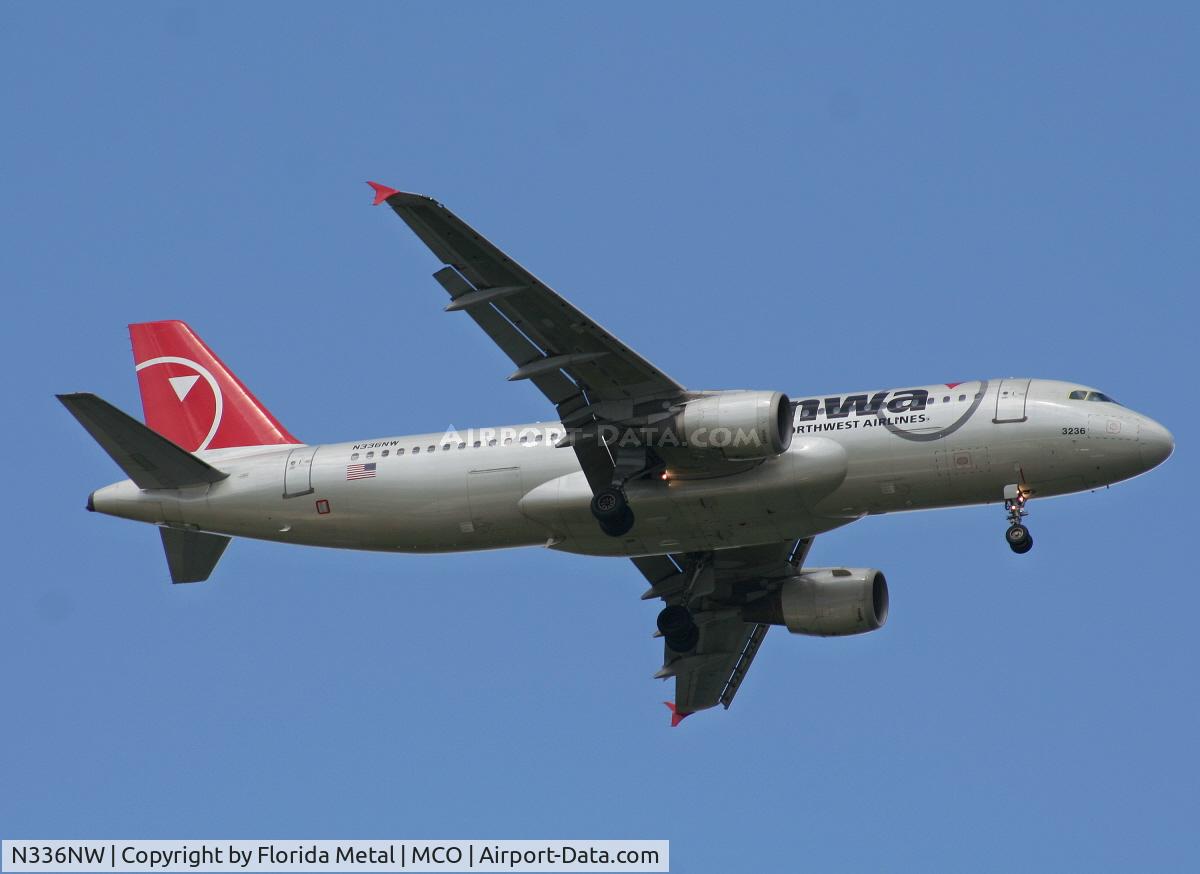 N336NW, 1992 Airbus A320-212 C/N 355, Northwest A320