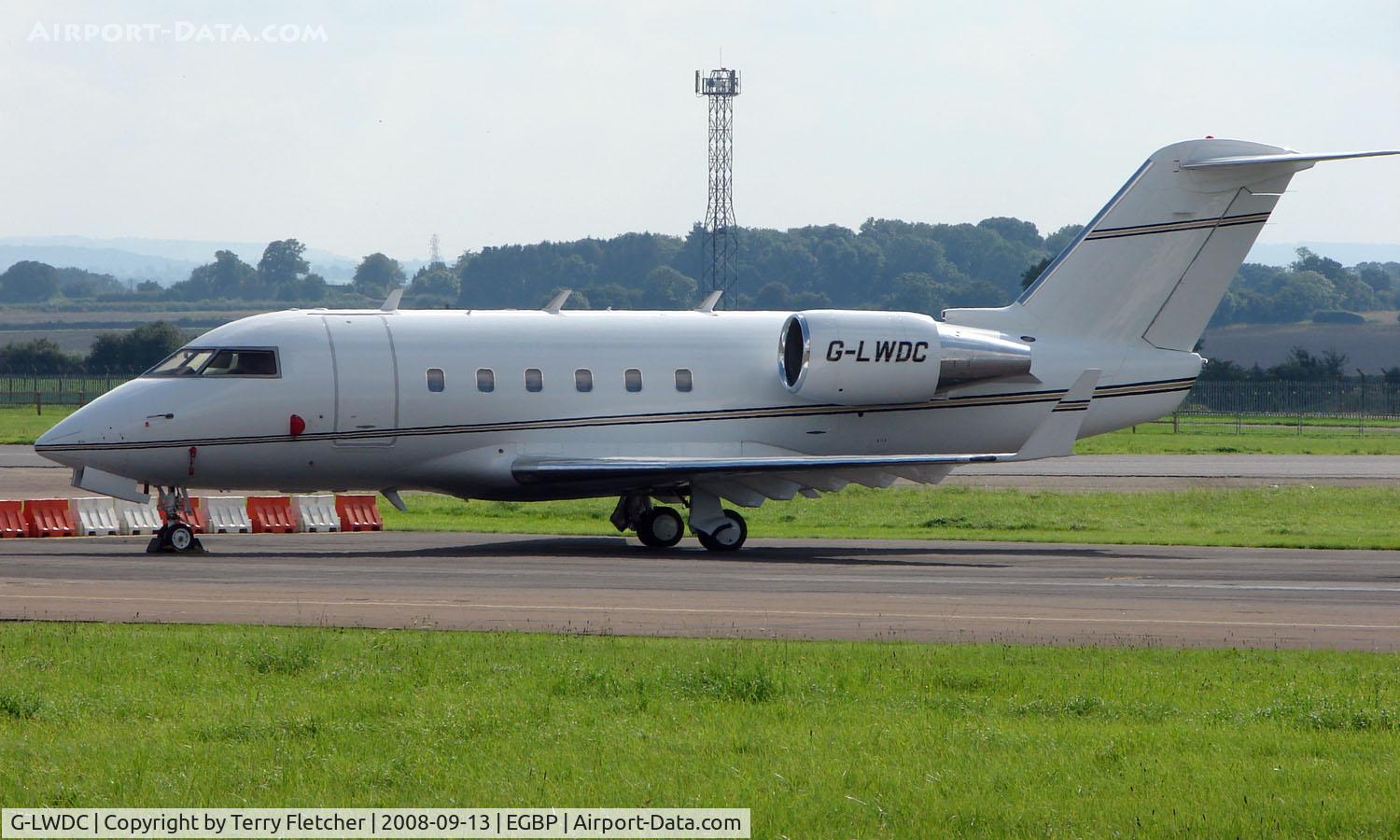 G-LWDC, 1984 Canadair Challenger 601 (CL-600-2A12) C/N 3031, CL601 on display at Kemble 2008 - Saturday - Battle of Britain Open Day