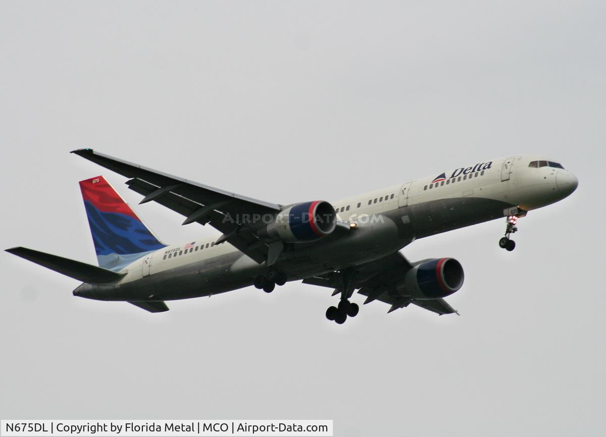 N675DL, 1992 Boeing 757-232 C/N 25980, Delta 757-200