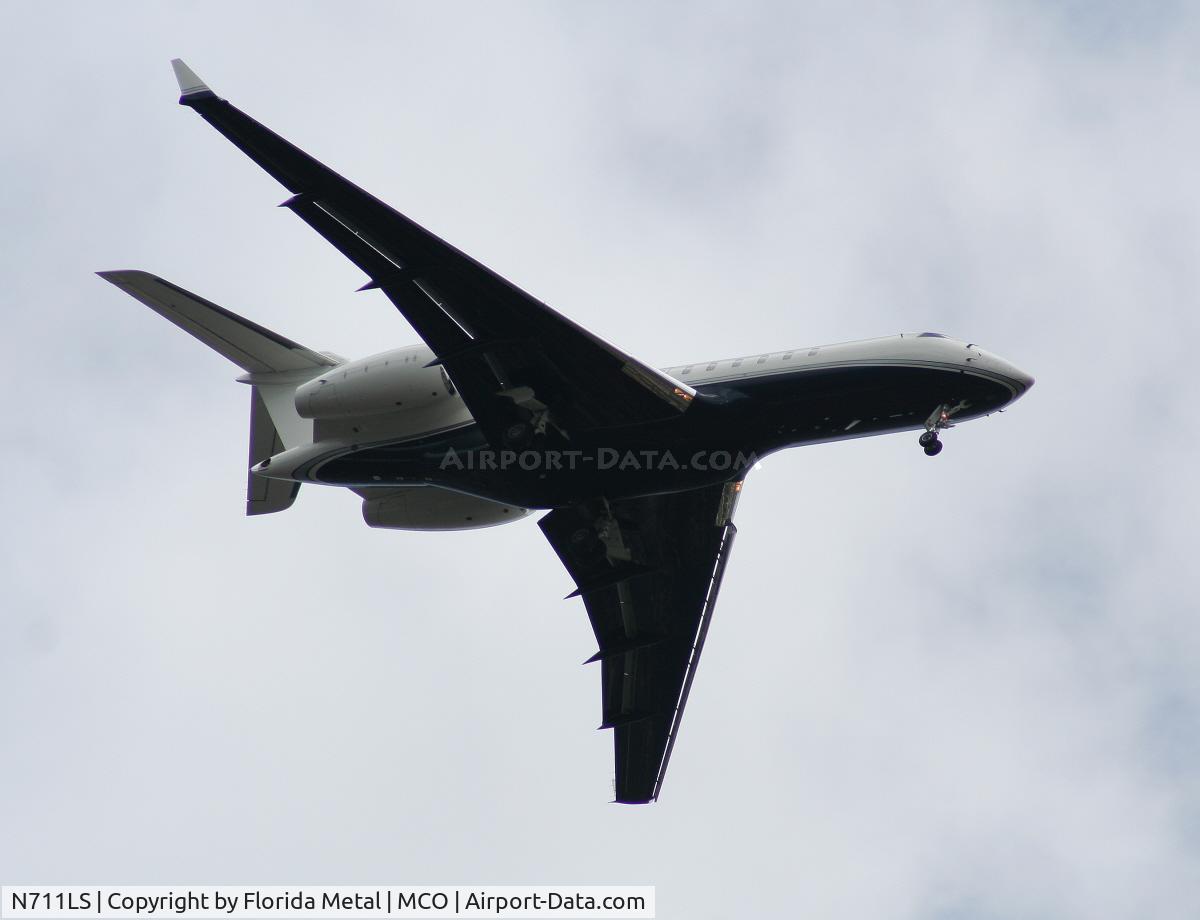 N711LS, 2004 Bombardier BD-700-1A11 Global 5000 C/N 9155, Bombardier BD-700 Global 5000