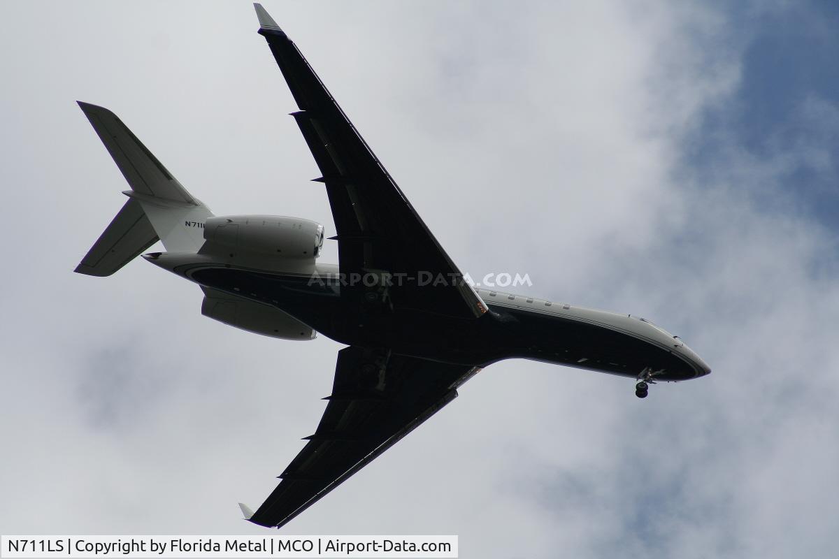N711LS, 2004 Bombardier BD-700-1A11 Global 5000 C/N 9155, Bombardier BD-700 Global 5000