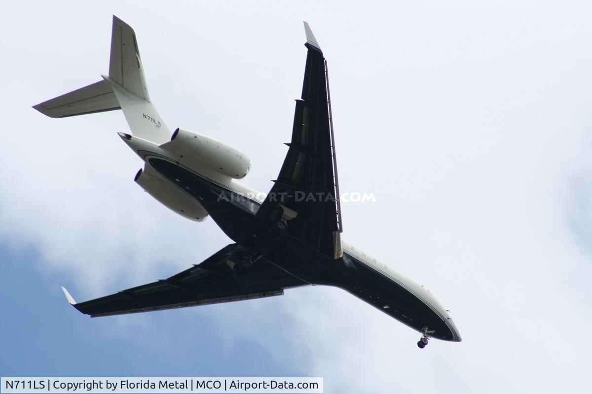 N711LS, 2004 Bombardier BD-700-1A11 Global 5000 C/N 9155, Bombardier BD-700 Global 5000