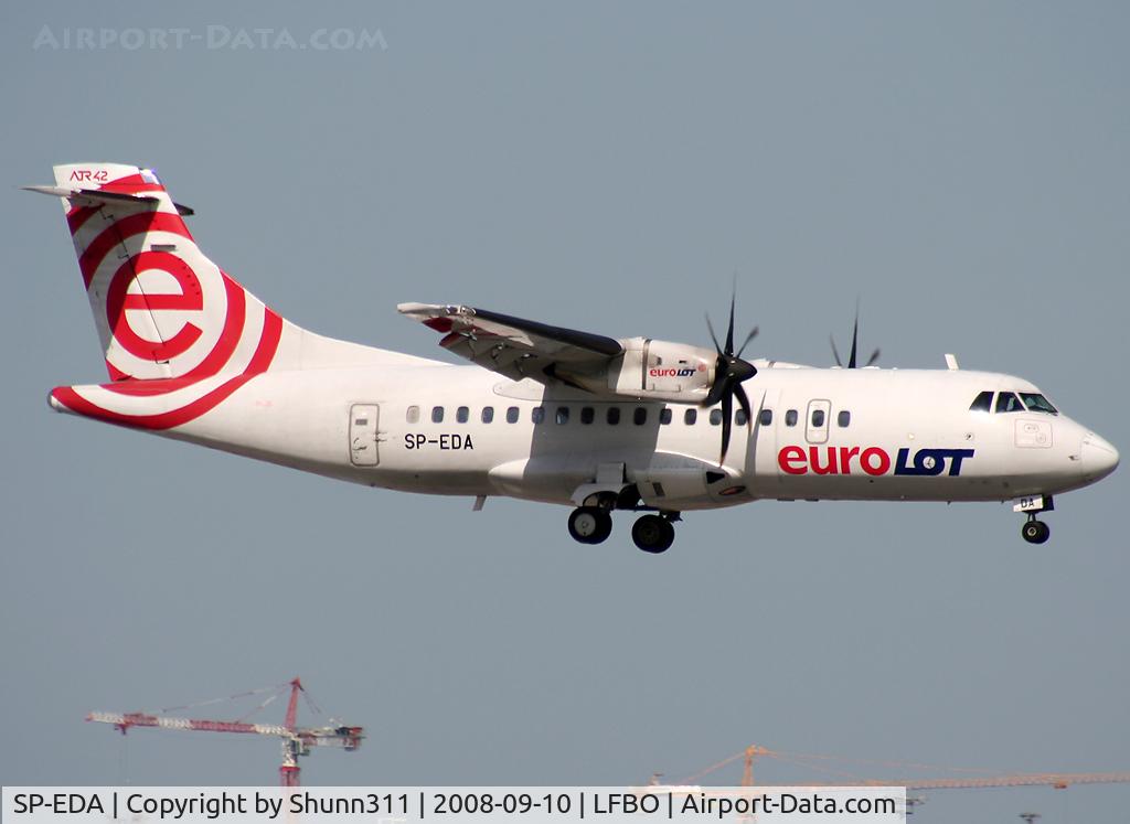 SP-EDA, 1996 ATR 42-500 C/N 516, Landing rwy 14R