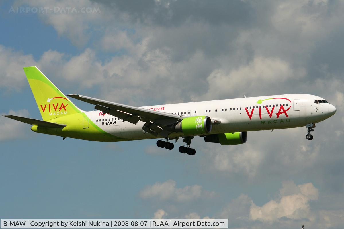 B-MAW, 1990 Boeing 767-38E C/N 24798,  