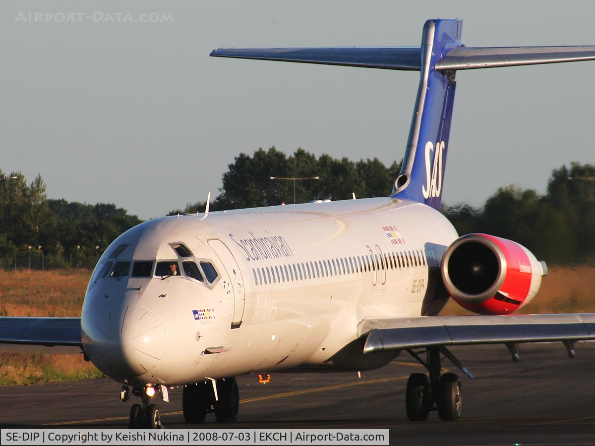 SE-DIP, 1991 McDonnell Douglas MD-87 (DC-9-87) C/N 53010,  