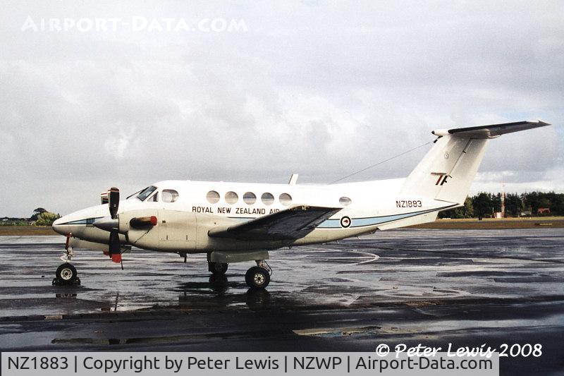 NZ1883, 1982 Beech B200 Super King Air King Air C/N BB-1087, RNZAF - 2005
