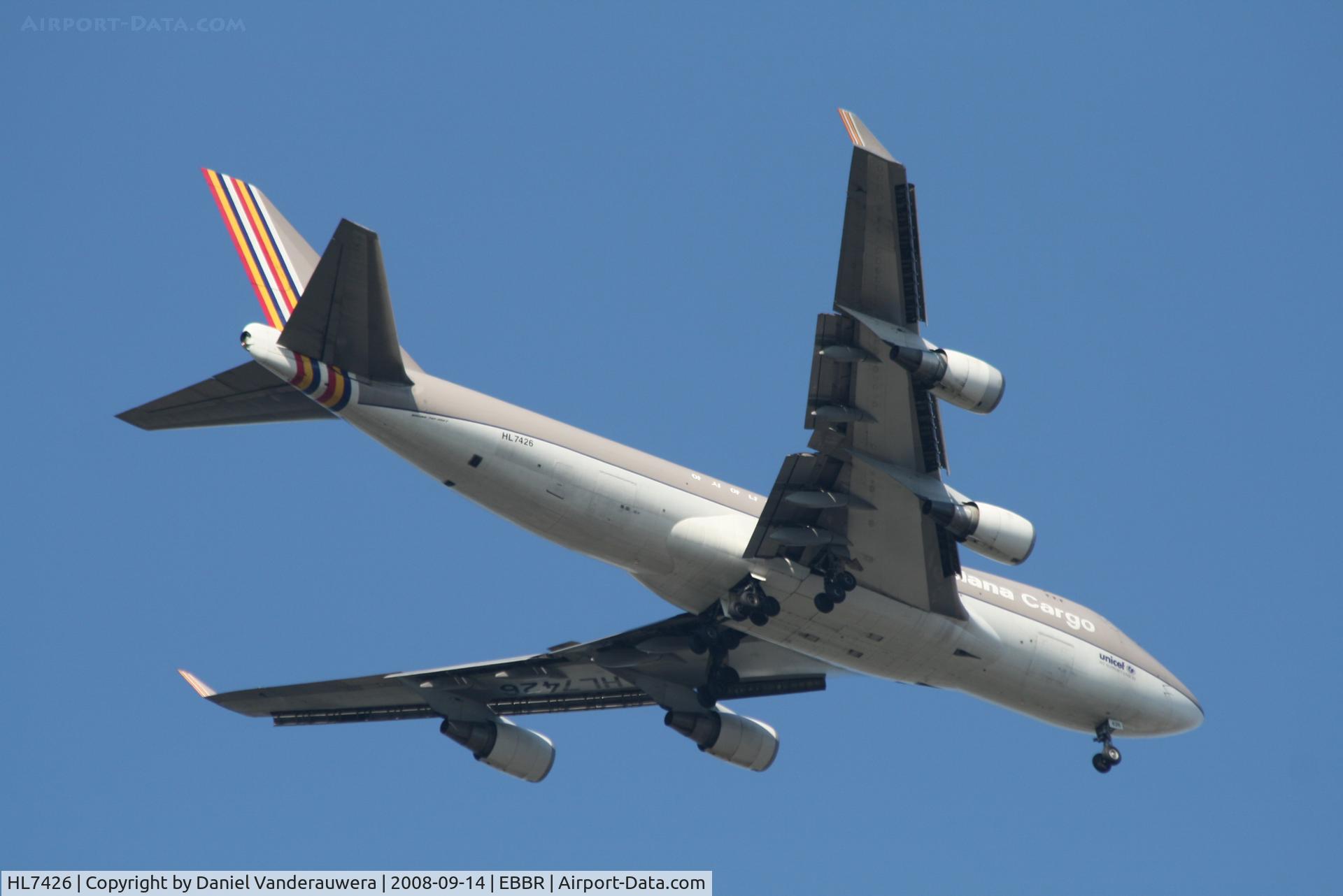 HL7426, 1999 Boeing 747-48EF/SCD C/N 27603, flight OZ5898 on approach to rwy 07L