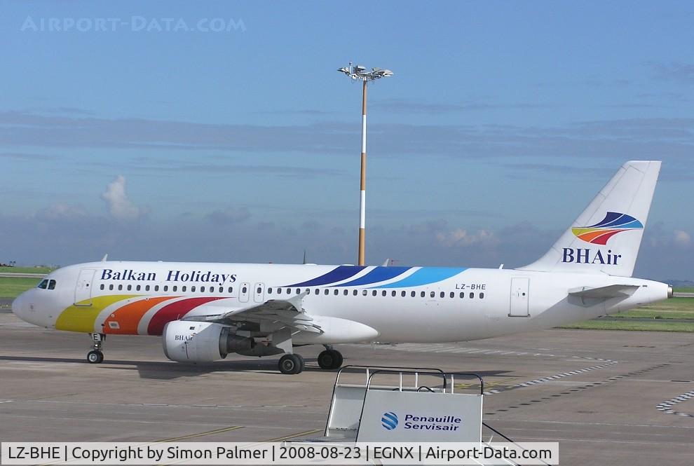 LZ-BHE, 1992 Airbus A320-211 C/N 305, Airbus A320