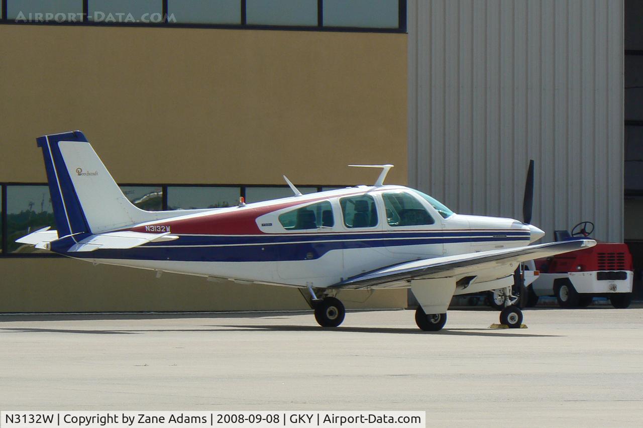N3132W, 1973 Beech F33A Bonanza C/N CE-477, At Arlington Municipal