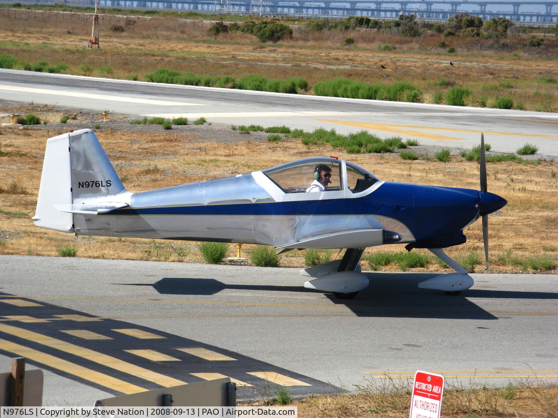 N976LS, Vans RV-6A C/N 22385, 1997 Smith Lawrence B RV-6A taxying @ Palo Alto, CA
