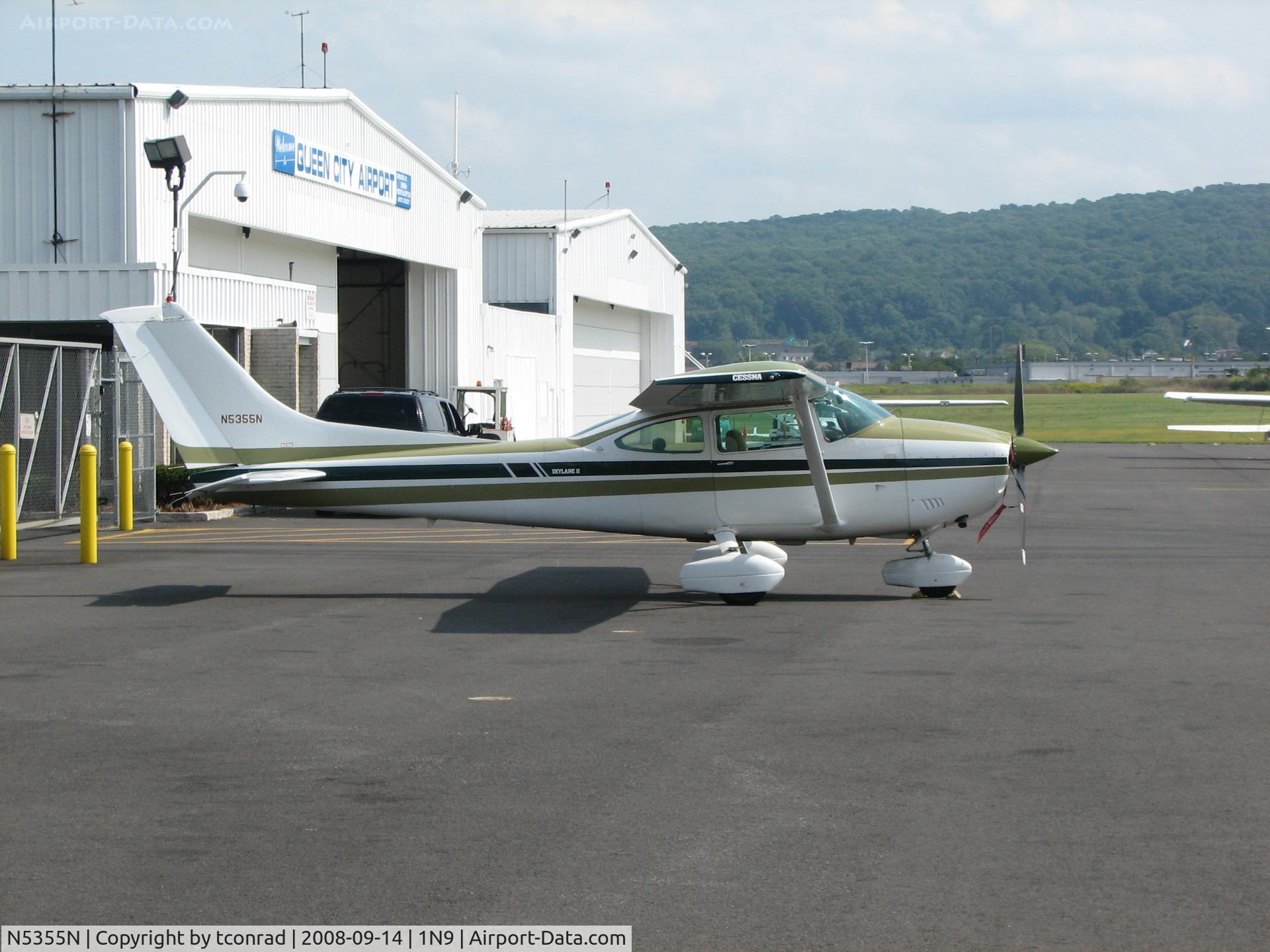 N5355N, Cessna 182Q Skylane C/N 18267665, at Queen City