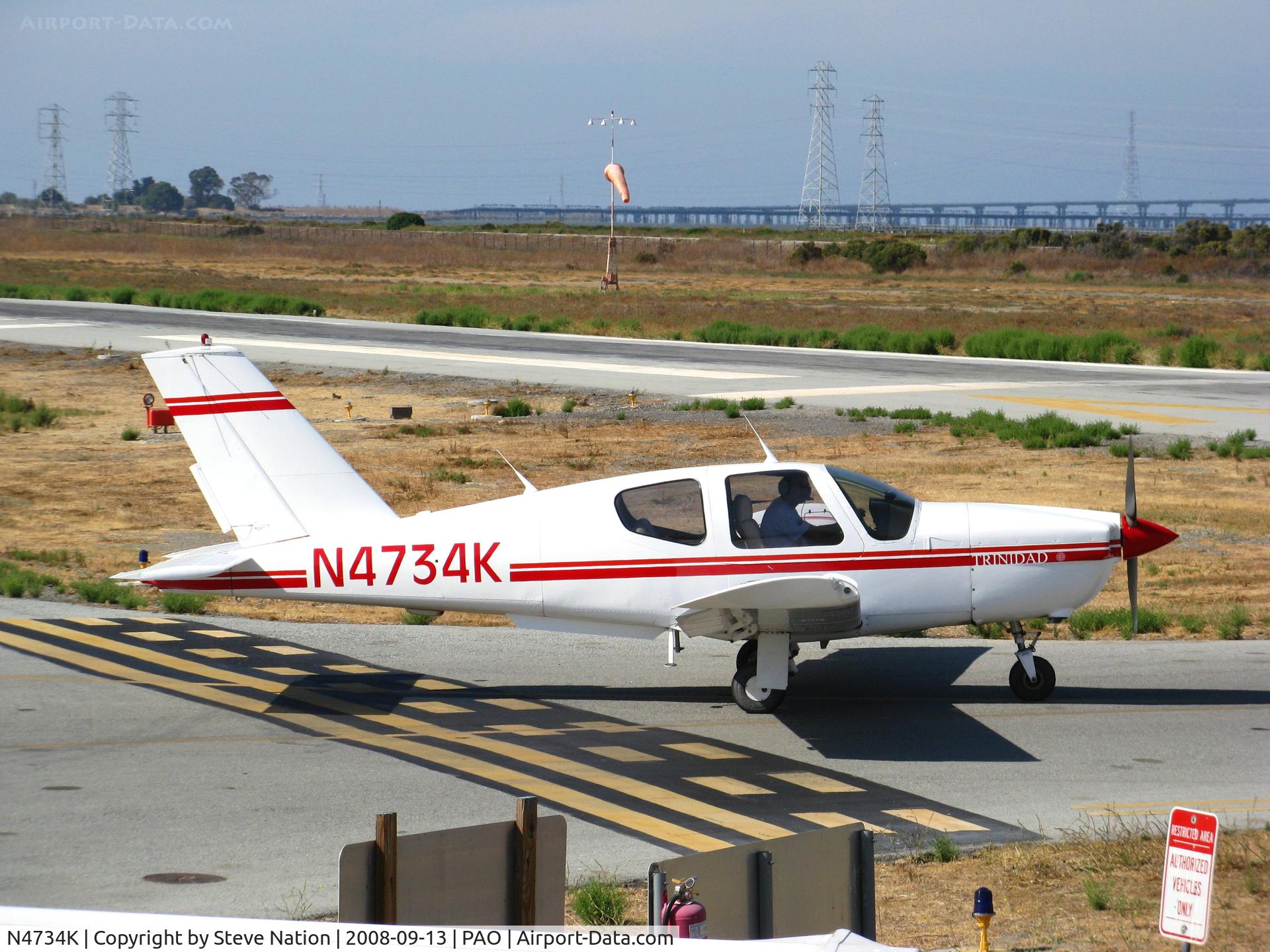 N4734K, 1984 Socata TB-20 TRINIDAD C/N 400, 1984 Socata TB-20 TRINIDAD taxying @ Palo Alto, CA
