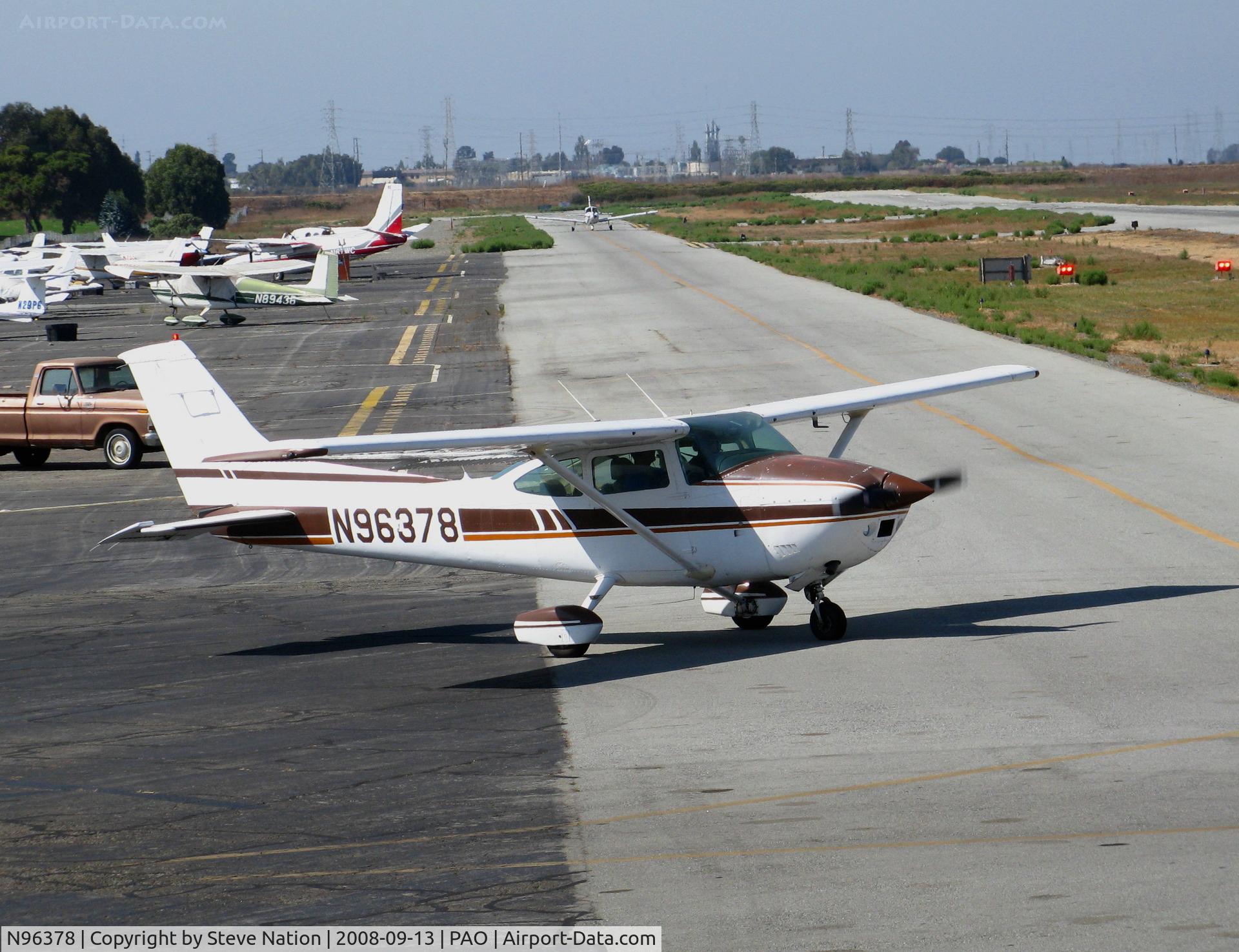 N96378, 1978 Cessna 182Q Skylane C/N 18266702, 1978 Cessna 182Q crossing taxiway @ Palo Alto, CA
