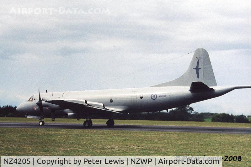 NZ4205, 1966 Lockheed P-3K2 Orion C/N 185-5208, RNZAF - 2000