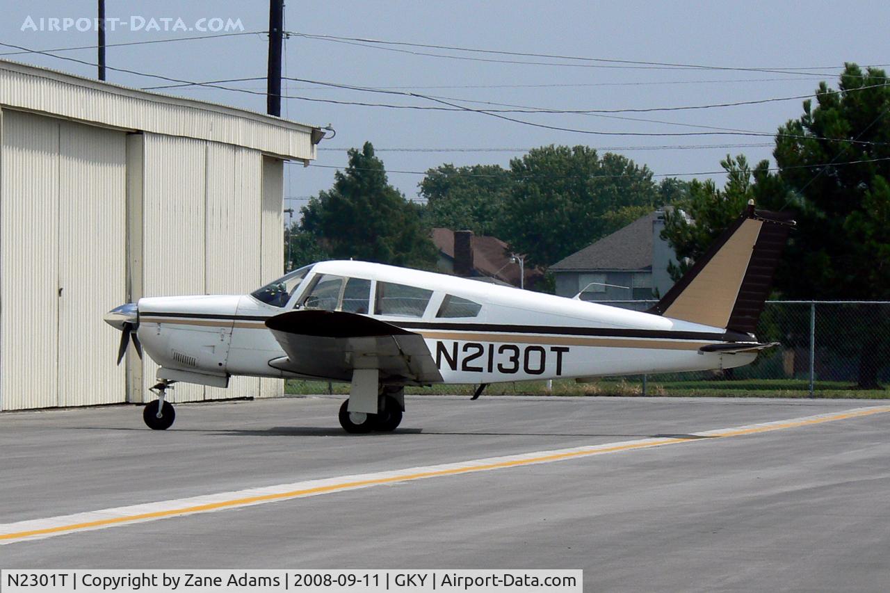N2301T, 1971 Piper PA-28-140 C/N 28-7125545, At Arlington Municipal
