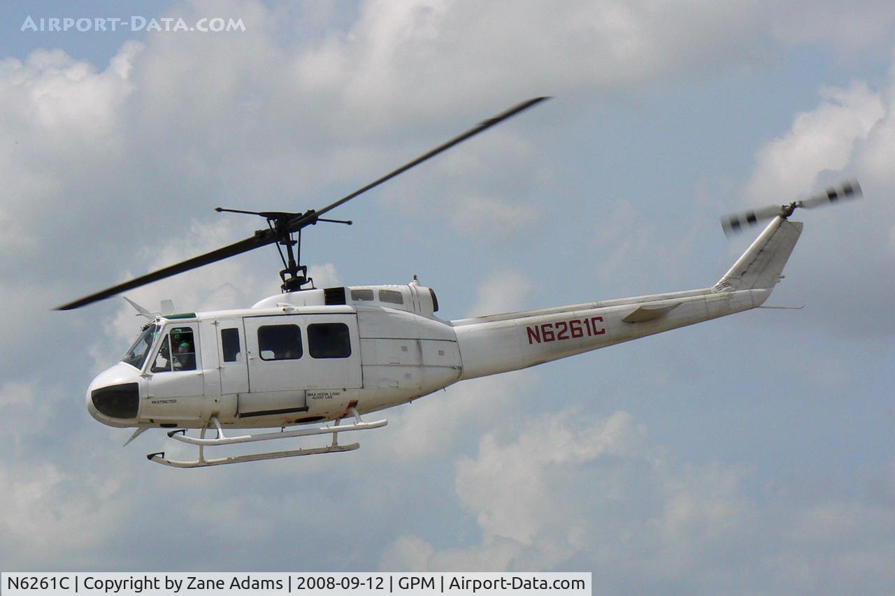 N6261C, 1968 Bell UH-1H Iroquois C/N 10451, Huey at Grand Prairie