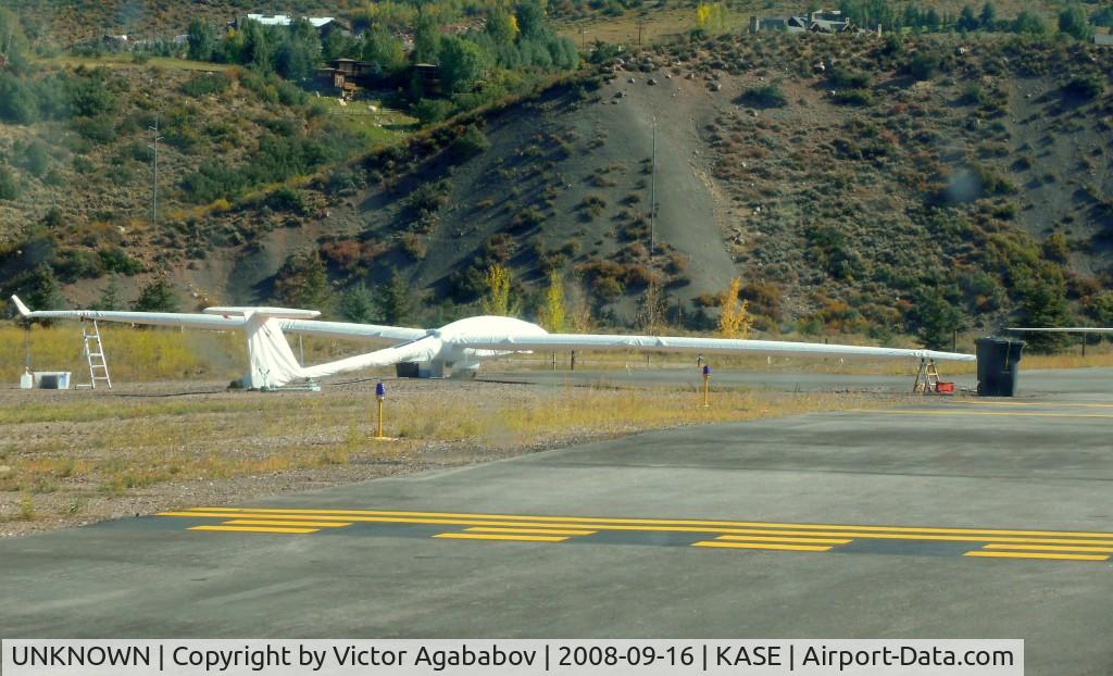 UNKNOWN, Gliders Various C/N unknown, Glider lying at the end of taxiway A at Aspen.