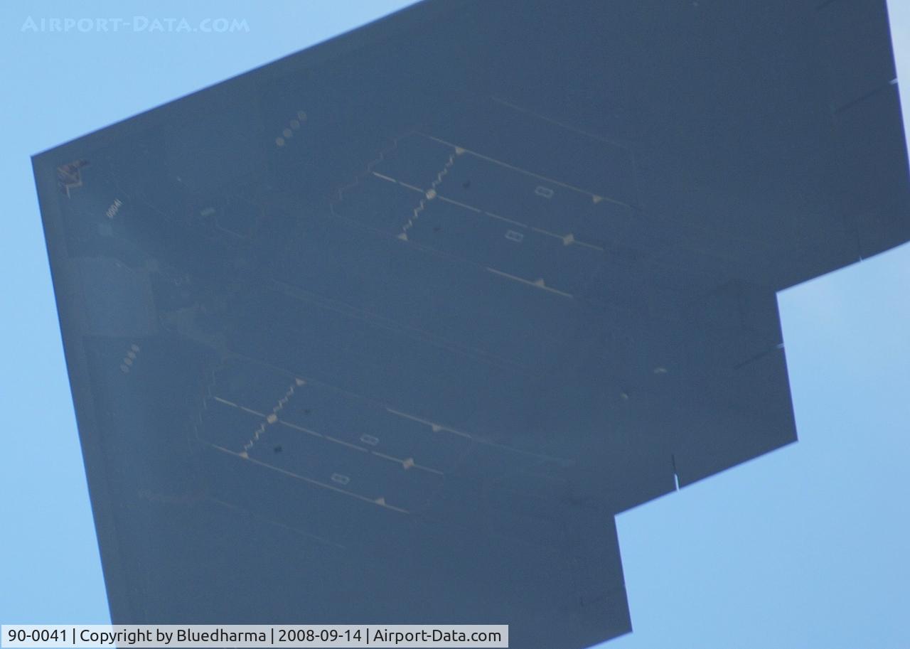 90-0041, 1990 Northrop Grumman B-2A Spirit C/N 1016/AV-16, B-2 Stealth Bomber 